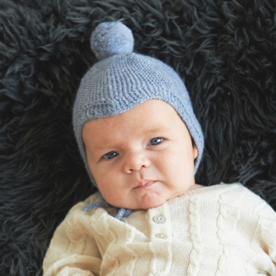 Little Llama - Lama baby hat in alpaca. Children's knitwear in wool