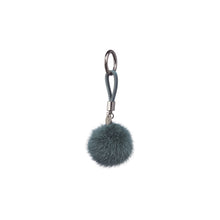  CIRCLE Key ring real pom pom